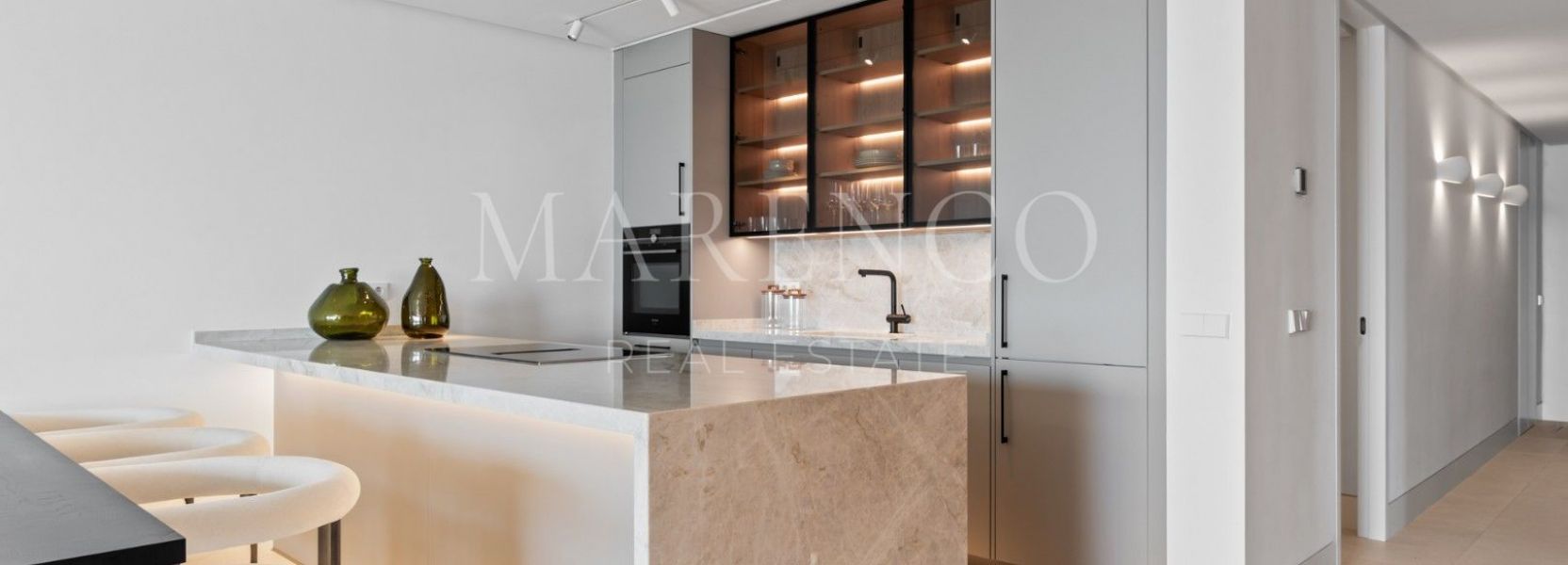 Apartamento  en Costalita del Mar, Estepona Este, Estepona