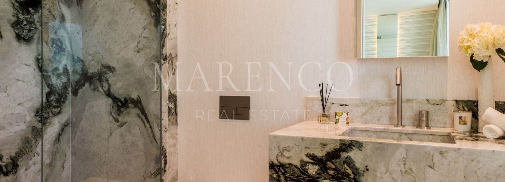 Atico Duplex  en Marina Puente Romano, Marbella Golden Mile, Marbella