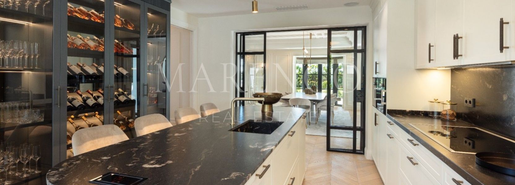 Villa  in Marbella Golden Mile, Marbella