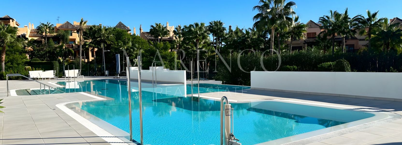 Wohnung  in El Campanario Hills, Estepona Ost, Estepona