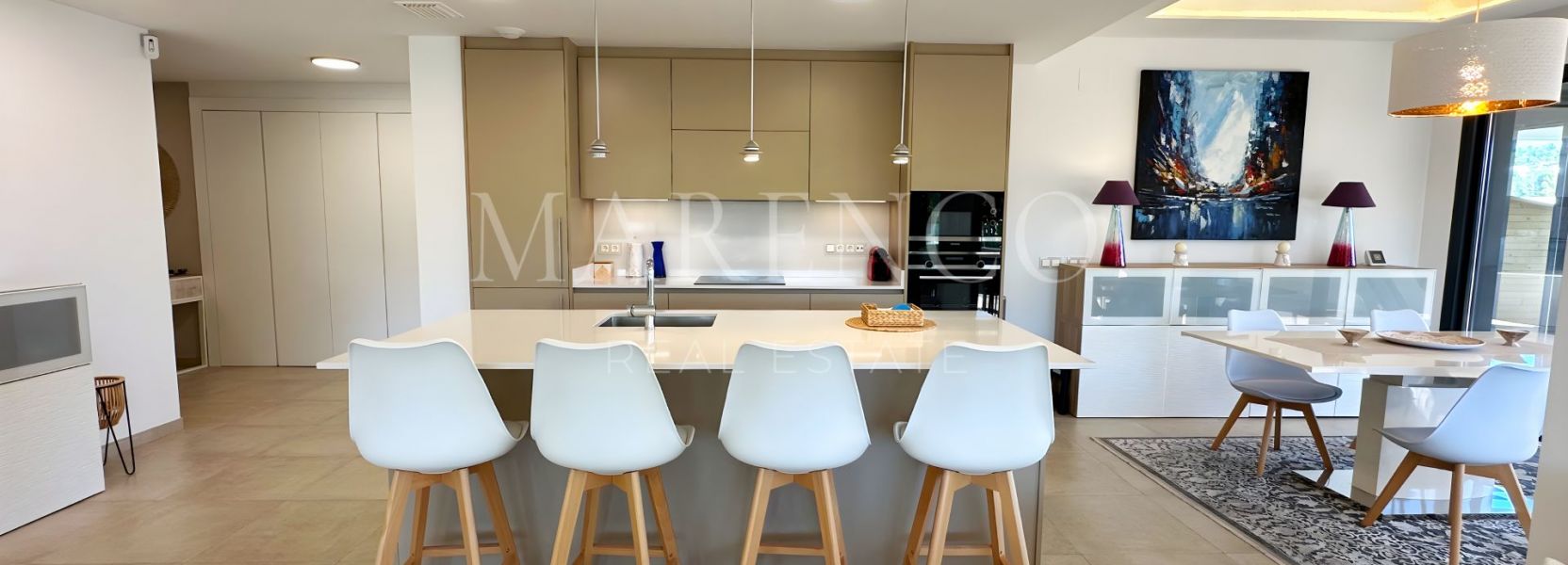 Wohnung  in El Campanario Hills, Estepona Ost, Estepona