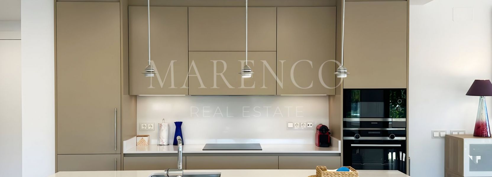 Wohnung  in El Campanario Hills, Estepona Ost, Estepona