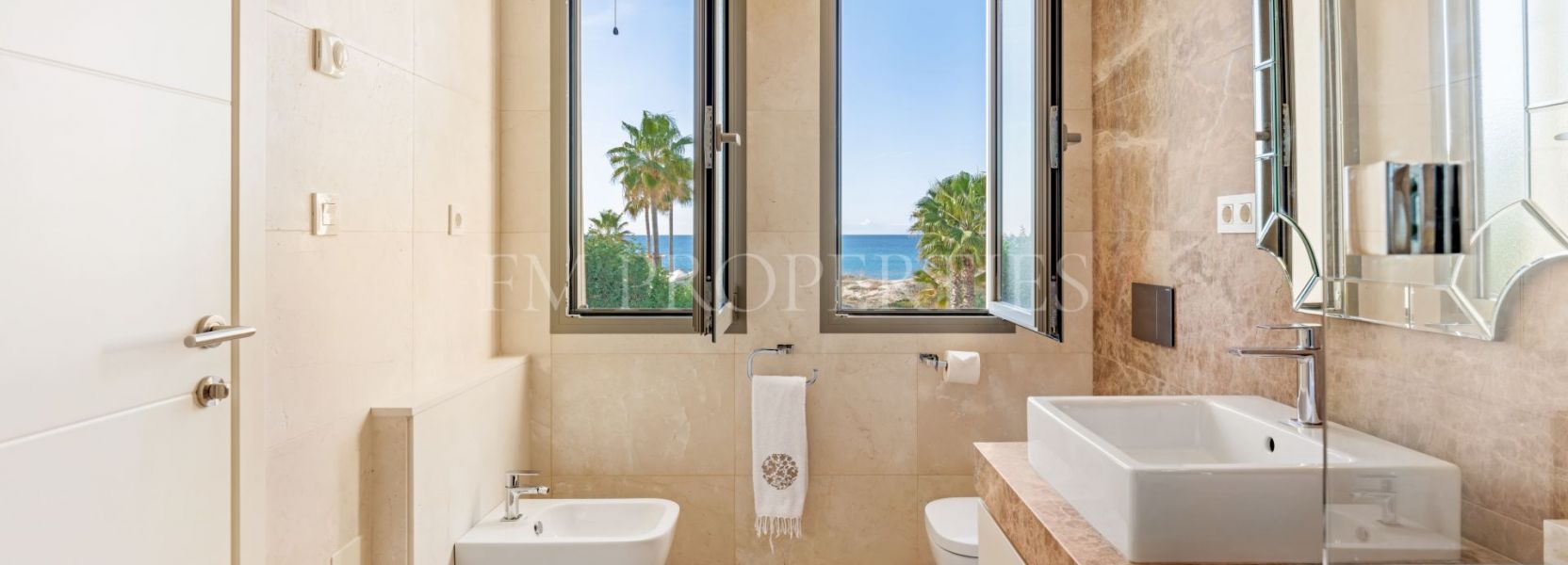 Villa  in Marbella Ost, Marbella