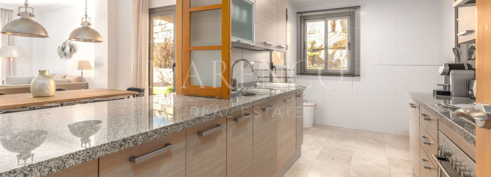 Erdgeschosswohnung  in Benahavis