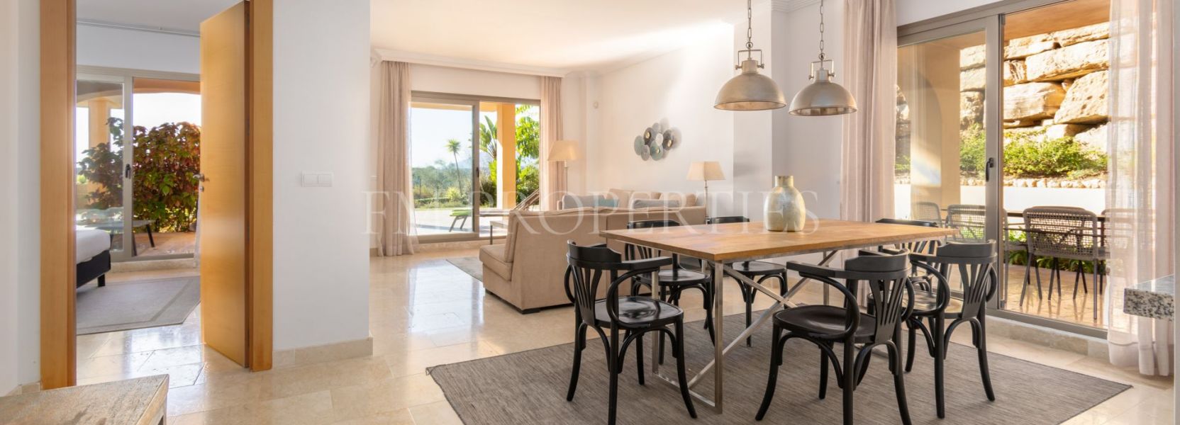 Appartement begane grond  in Benahavis