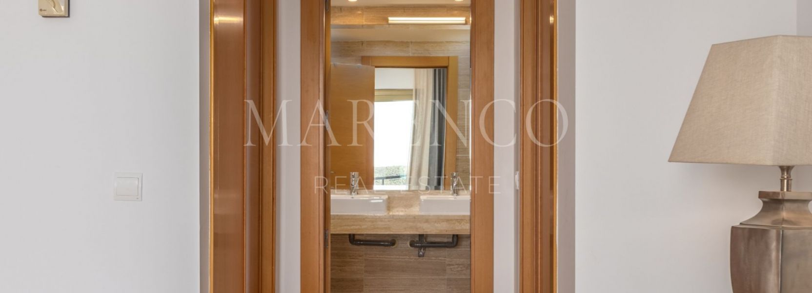 Erdgeschosswohnung  in Benahavis