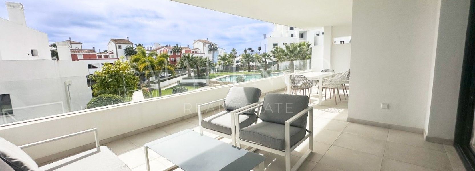 Appartement  à El Campanario, Estepona Est, Estepona