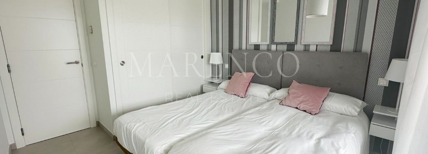 Appartement  à El Campanario, Estepona Est, Estepona