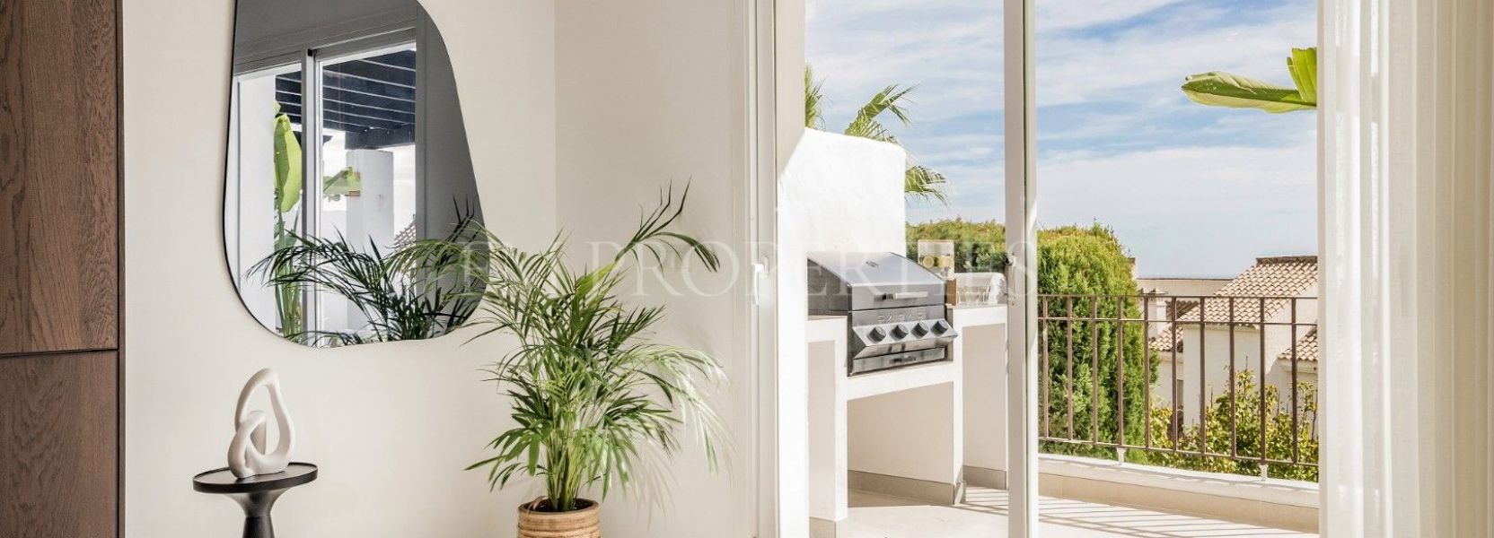 Apartment  in La Quinta Village, Nueva Andalucia, Marbella