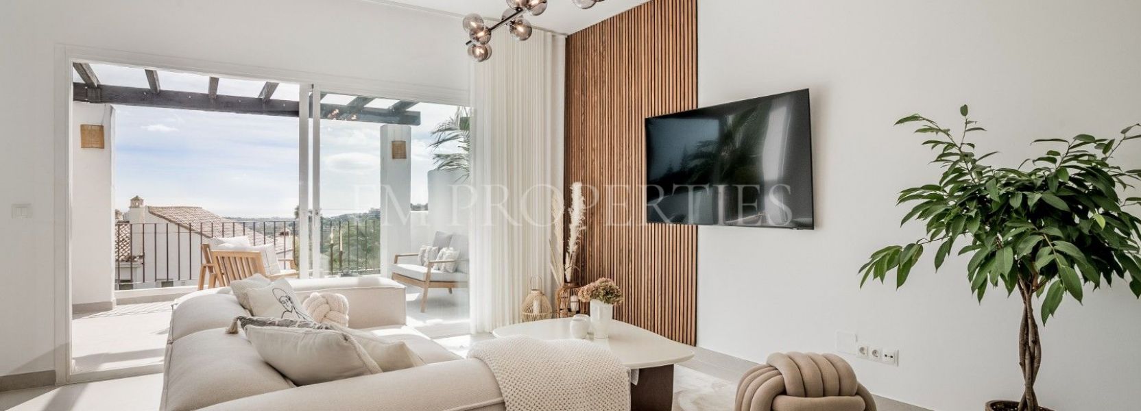 Apartment  in La Quinta Village, Nueva Andalucia, Marbella