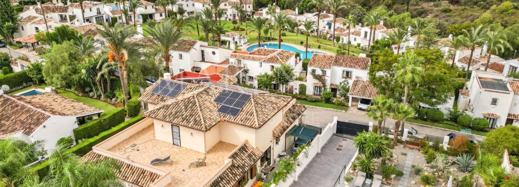 Villa  en Marbella Este, Marbella