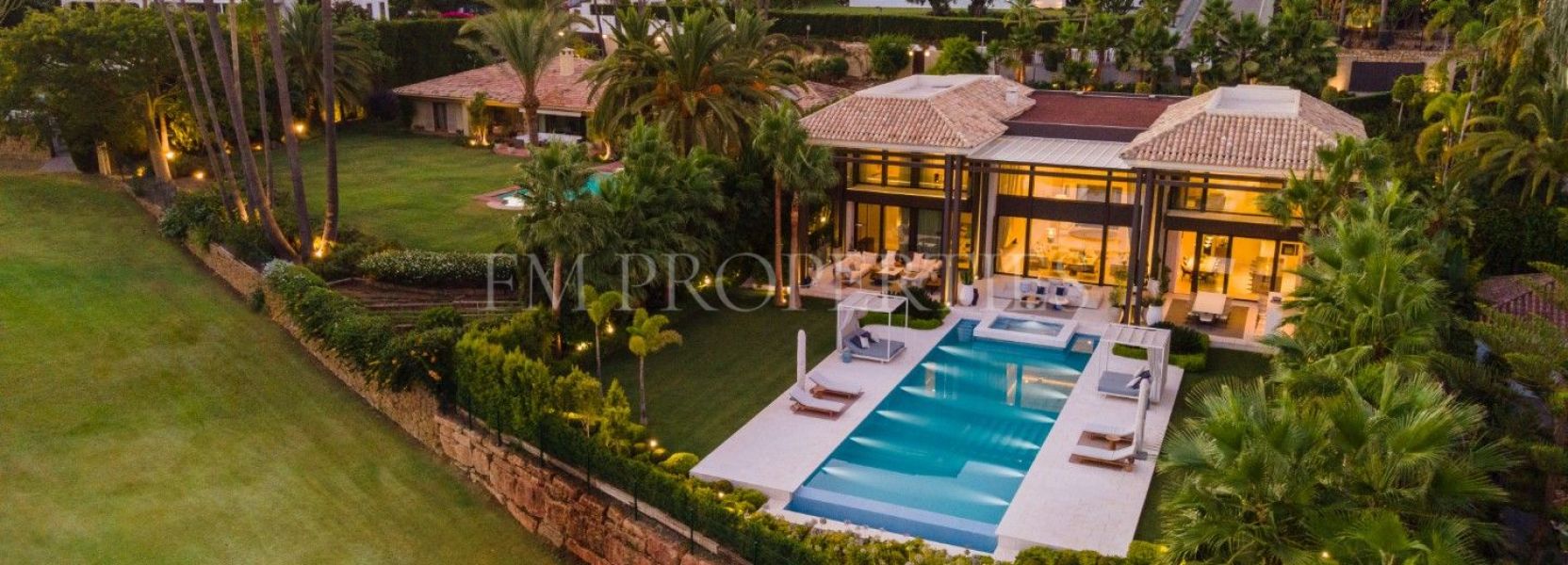 Villa  à Nueva Andalucia, Marbella