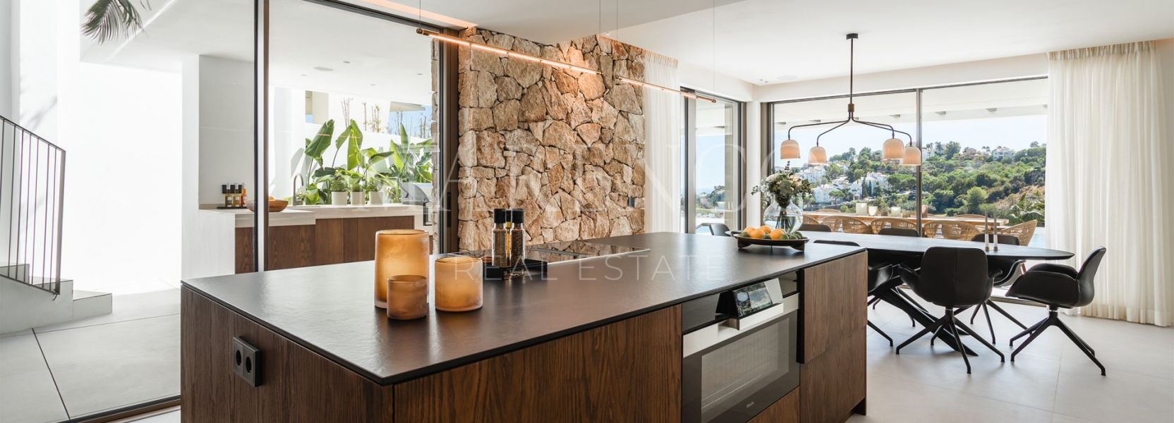 Villa  in Lomas de La Quinta, Benahavis