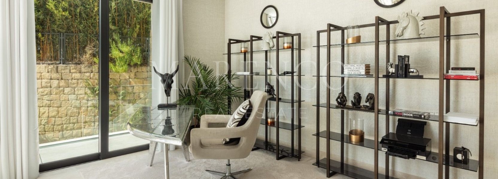 Villa  à El Paraiso, Estepona Est, Estepona