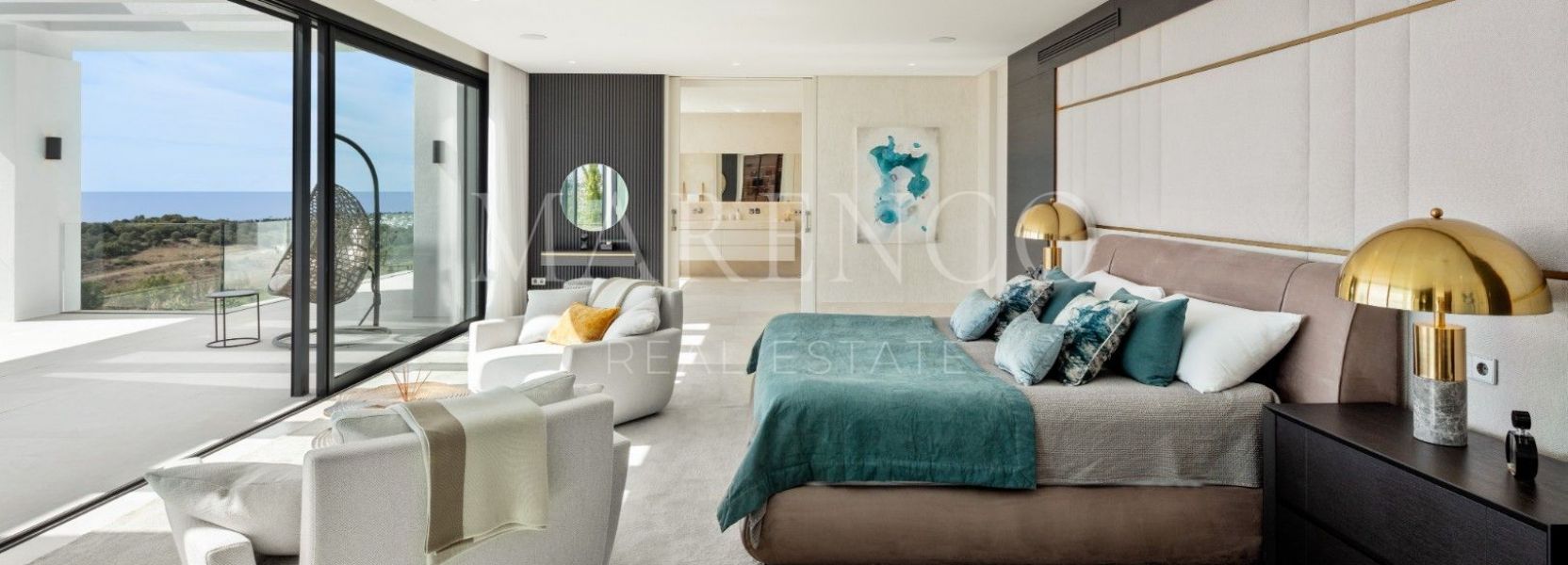 Villa  à El Paraiso, Estepona Est, Estepona