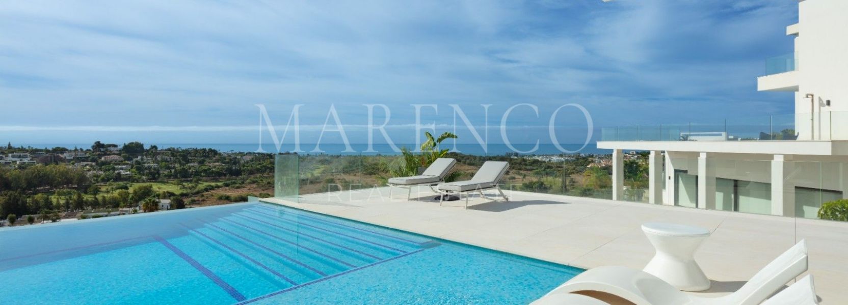 Villa  à El Paraiso, Estepona Est, Estepona