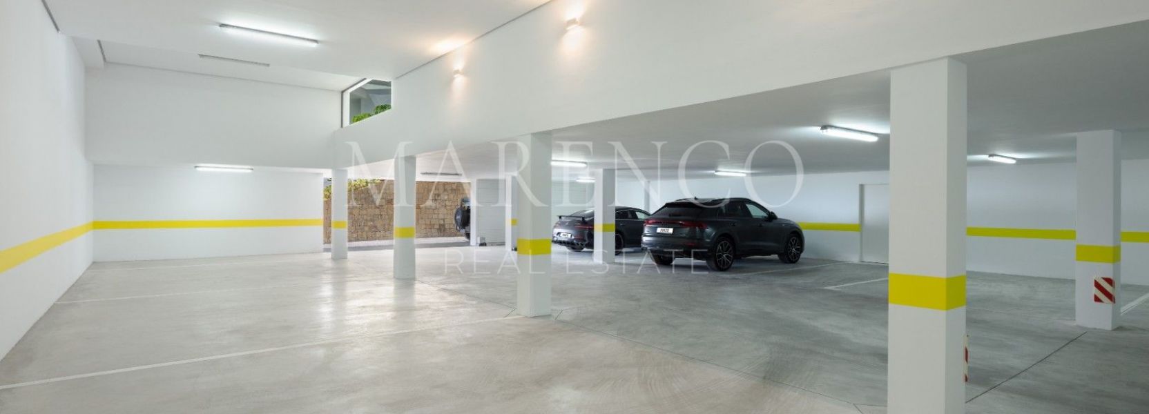 Villa  à El Paraiso, Estepona Est, Estepona