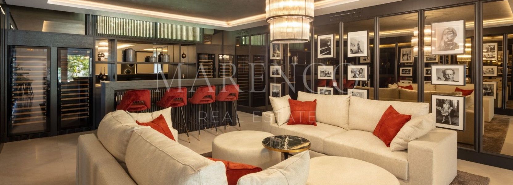 Villa  à El Paraiso, Estepona Est, Estepona