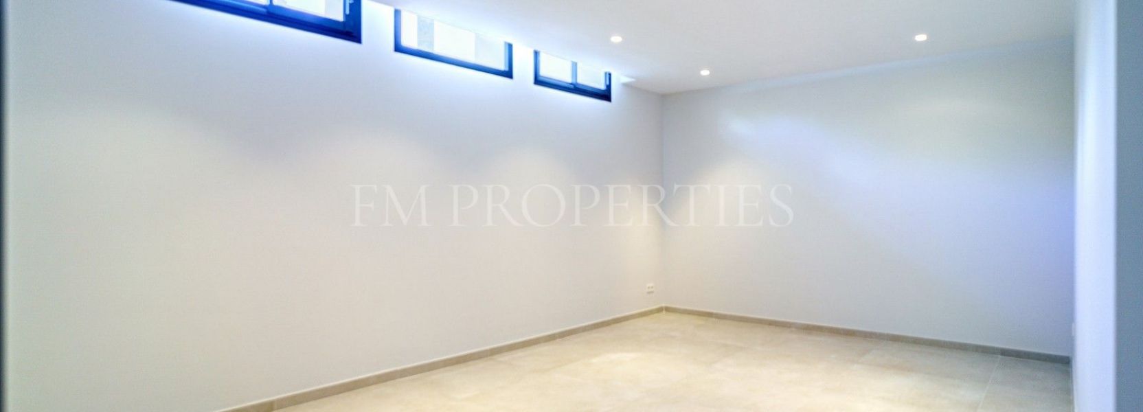Villa  in Marbesa, Marbella Oost, Marbella