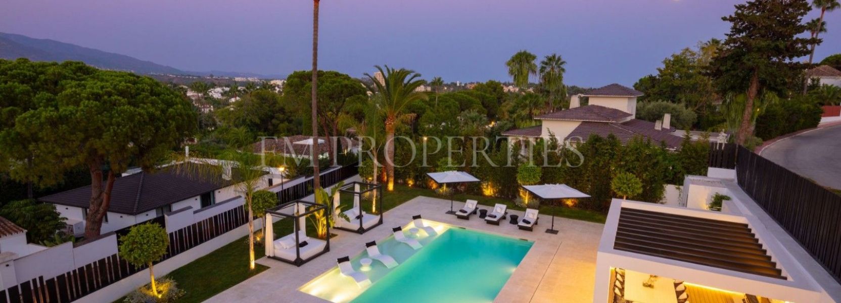 Villa  in Nueva Andalucia, Marbella