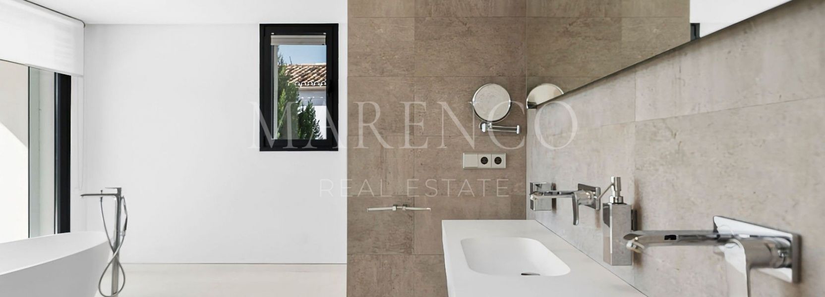 Villa  in Lomas de La Quinta, Benahavis