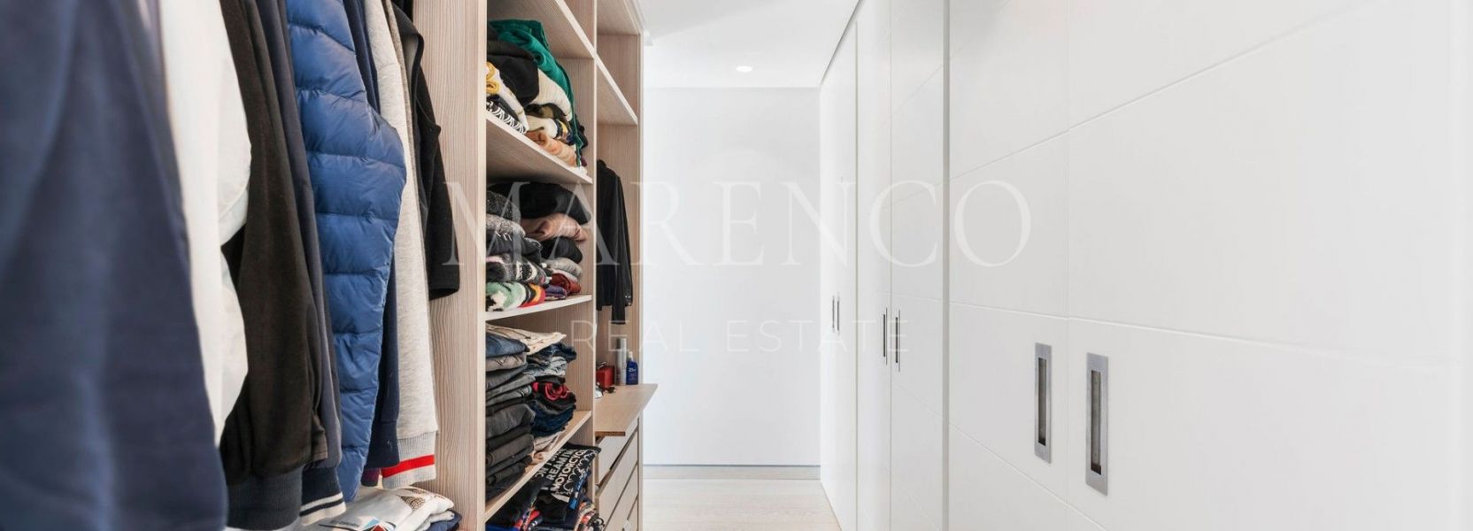 Villa  in Lomas de La Quinta, Benahavis