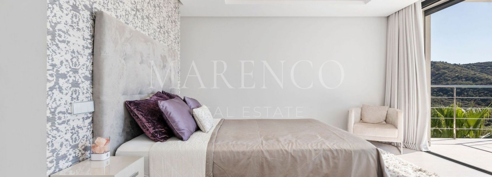 Villa  in Lomas de La Quinta, Benahavis