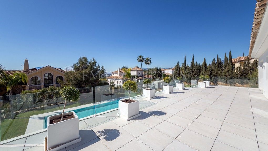Villa  in Sierra Blanca, Marbella Golden Mile, Marbella