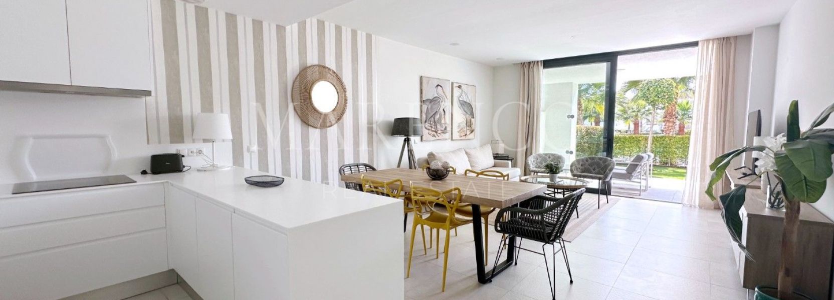 Erdgeschosswohnung  in El Campanario, Estepona Ost, Estepona