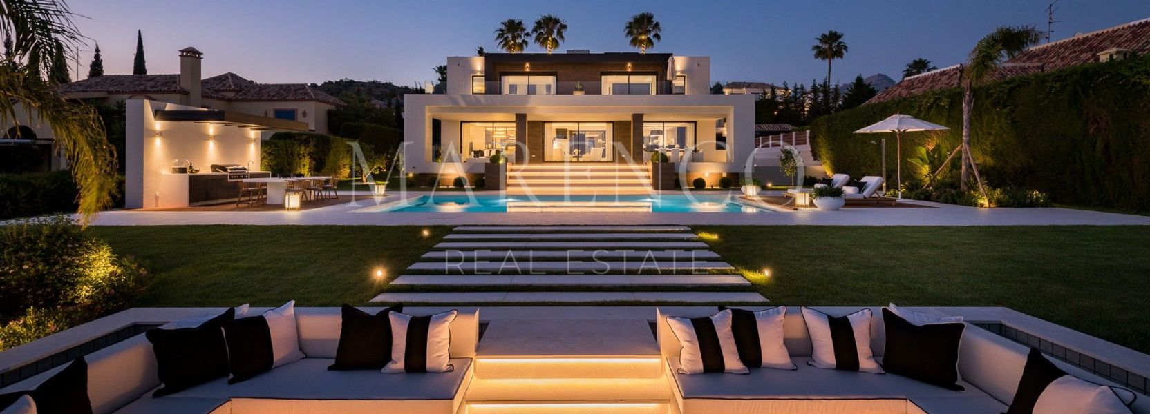 Villa  in Los Naranjos, Nueva Andalucia, Marbella