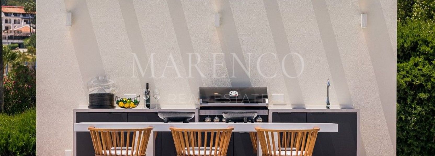 Villa  in Los Naranjos, Nueva Andalucia, Marbella