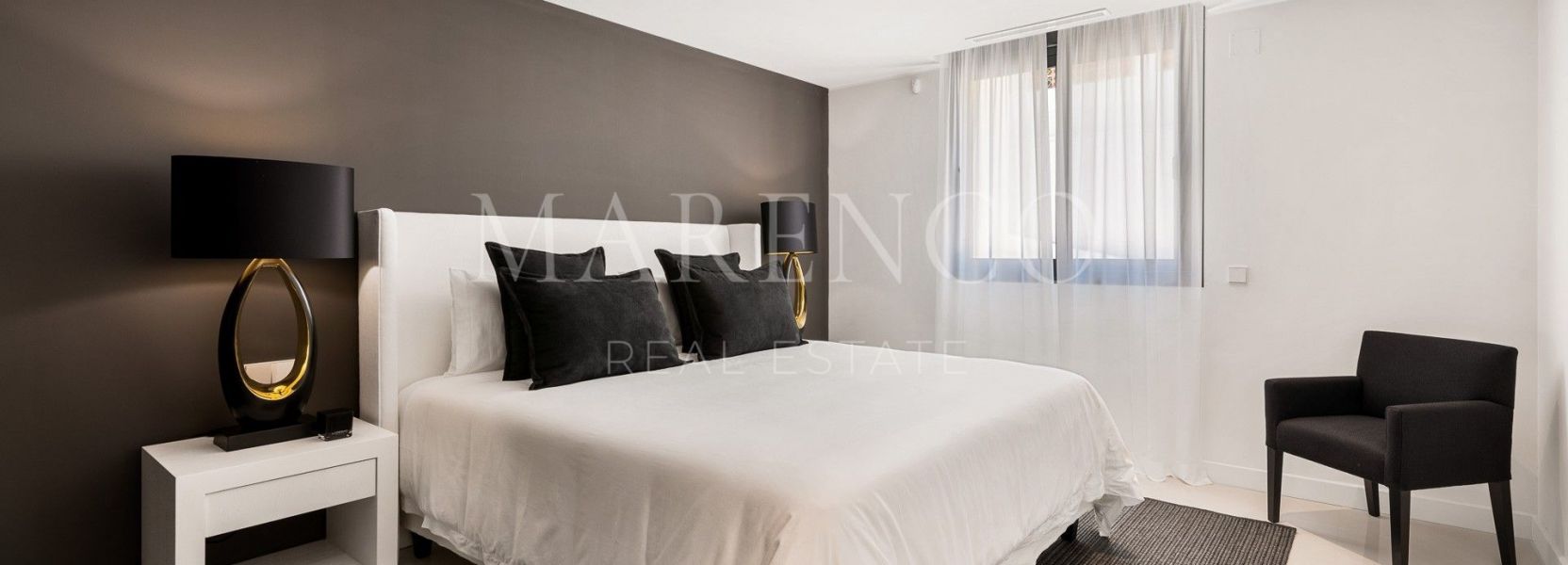 Villa  in Los Naranjos, Nueva Andalucia, Marbella