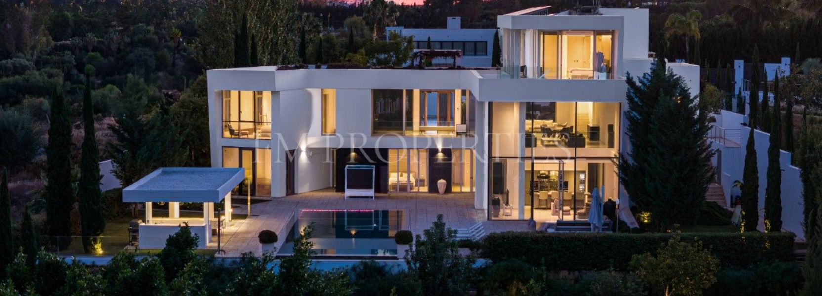 Villa  in Benahavis