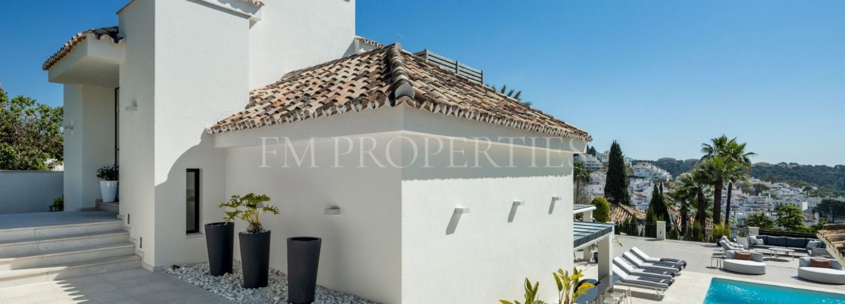 Villa  à Los Naranjos Hills, Nueva Andalucia, Marbella