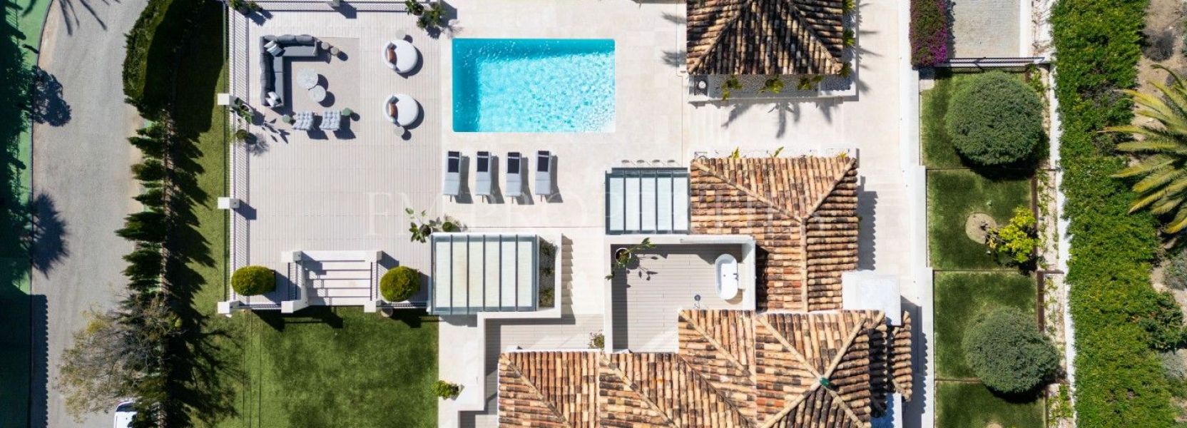 Villa  à Los Naranjos Hills, Nueva Andalucia, Marbella