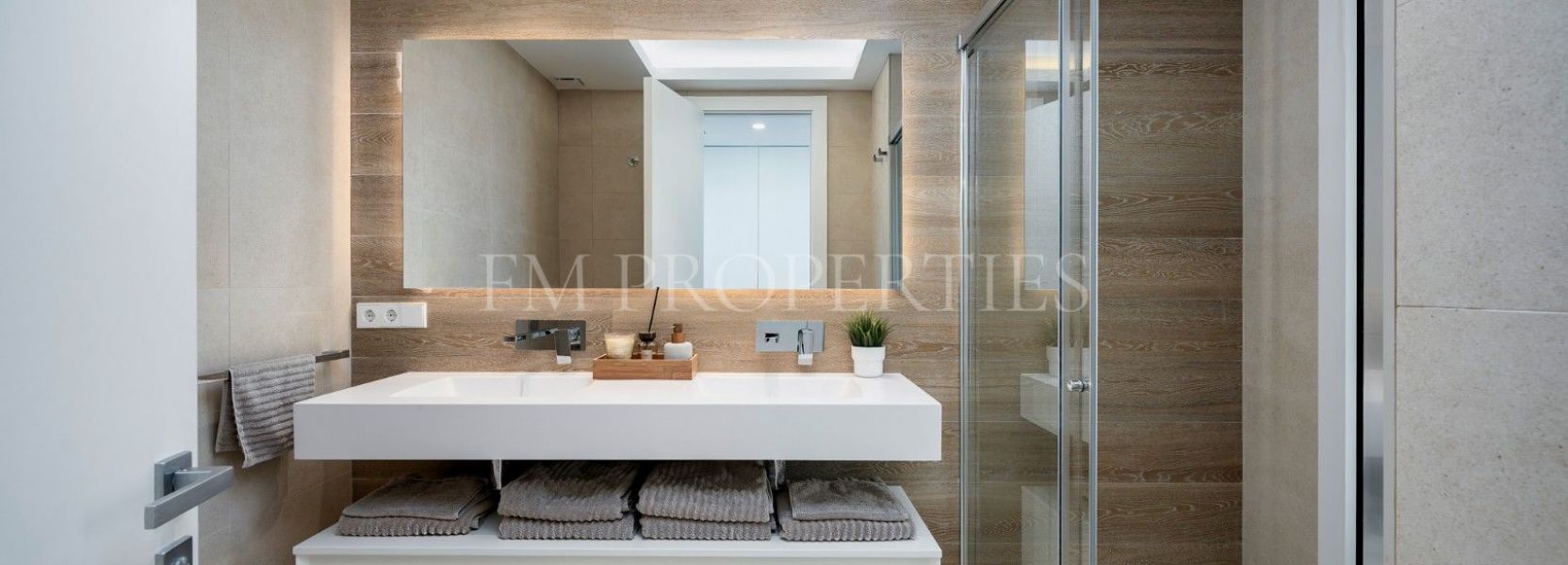 Wohnung  in Real de La Quinta, Benahavis