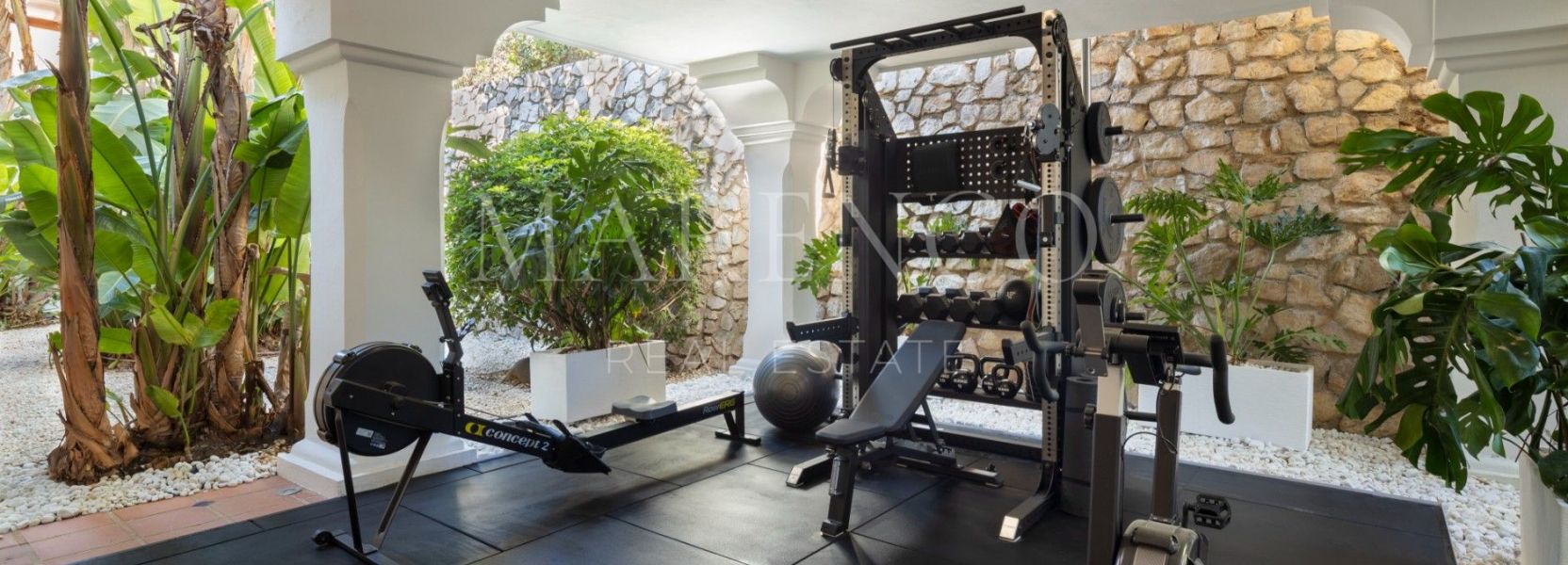 Villa  in Aloha, Nueva Andalucia, Marbella