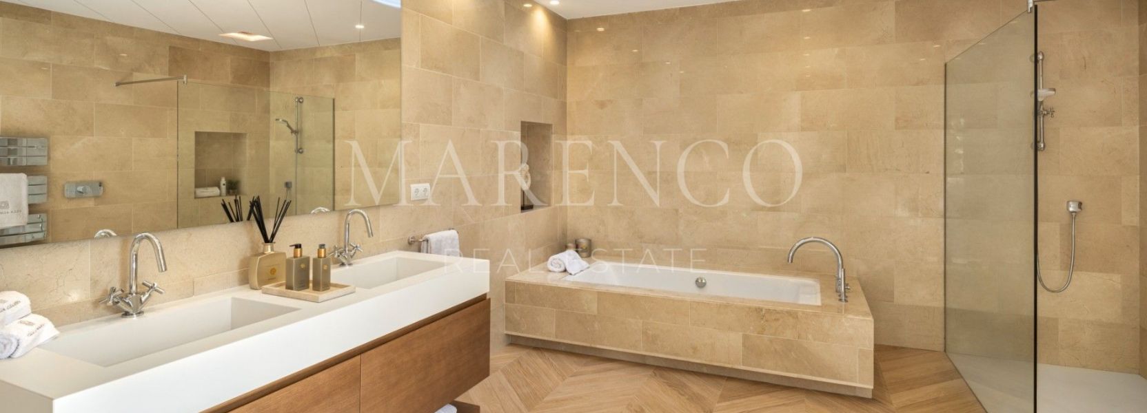 Villa  in Aloha, Nueva Andalucia, Marbella