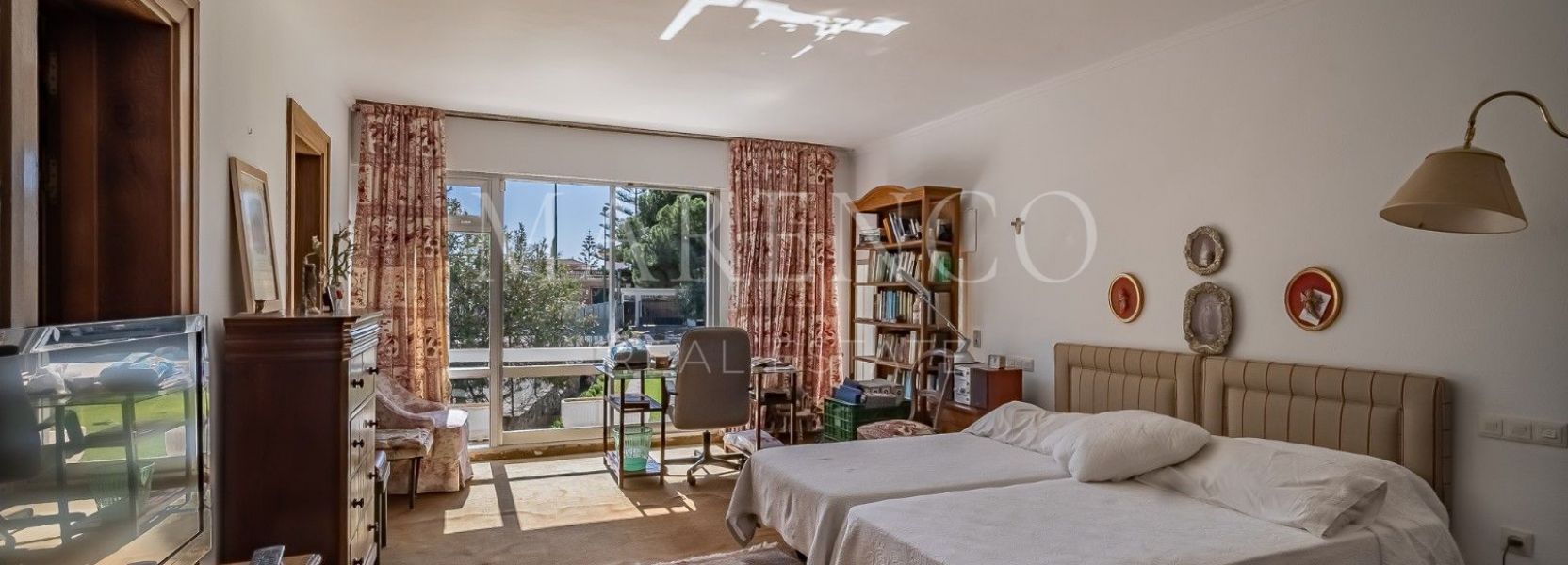 Villa  in El Mirador, Marbella, Marbella