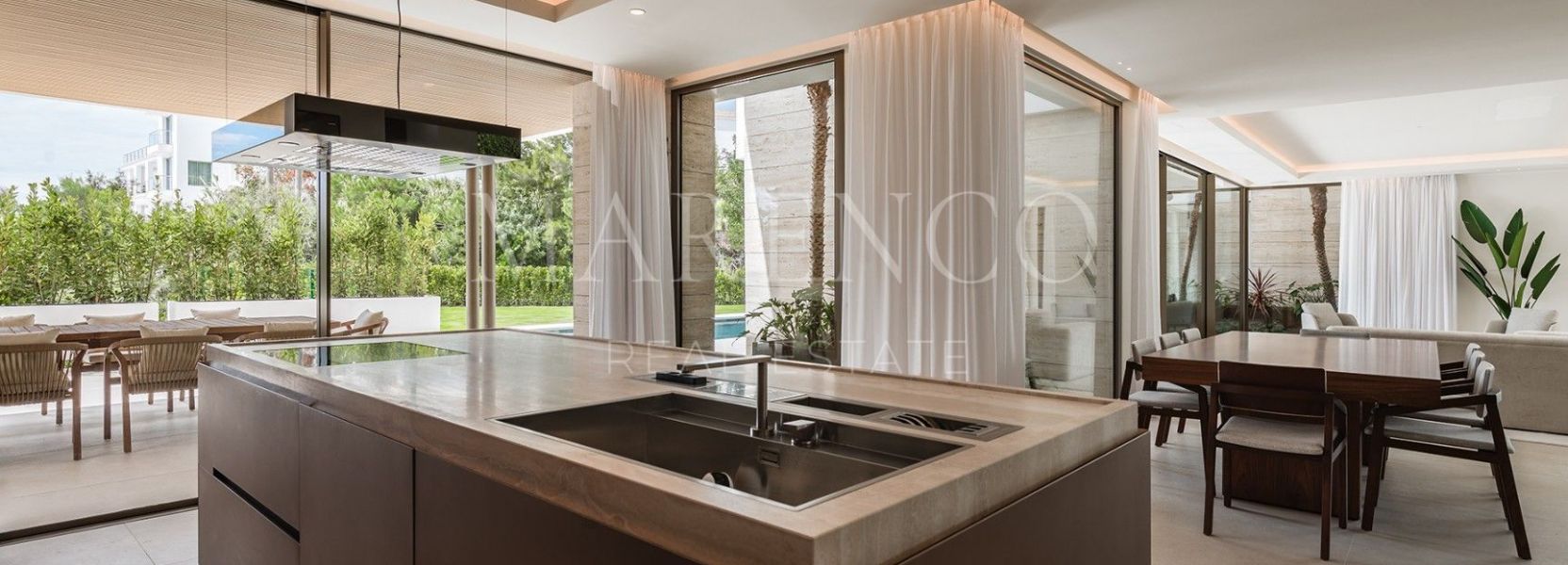 Villa  in Paraiso Alto, Benahavis