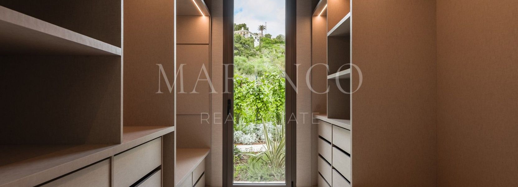 Villa  in Paraiso Alto, Benahavis