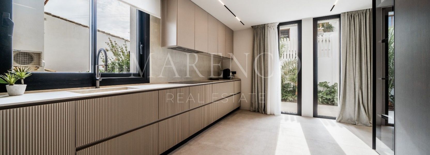 Villa  in Nueva Andalucia, Marbella