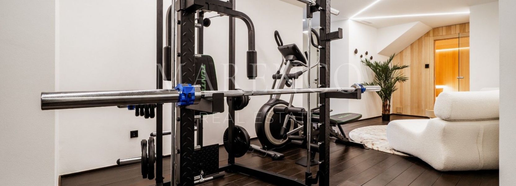 Villa  in Nueva Andalucia, Marbella