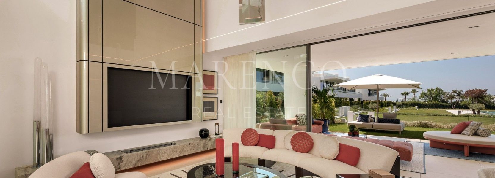 Half Vrijstaande Villa in Marbella Golden Mile, Marbella