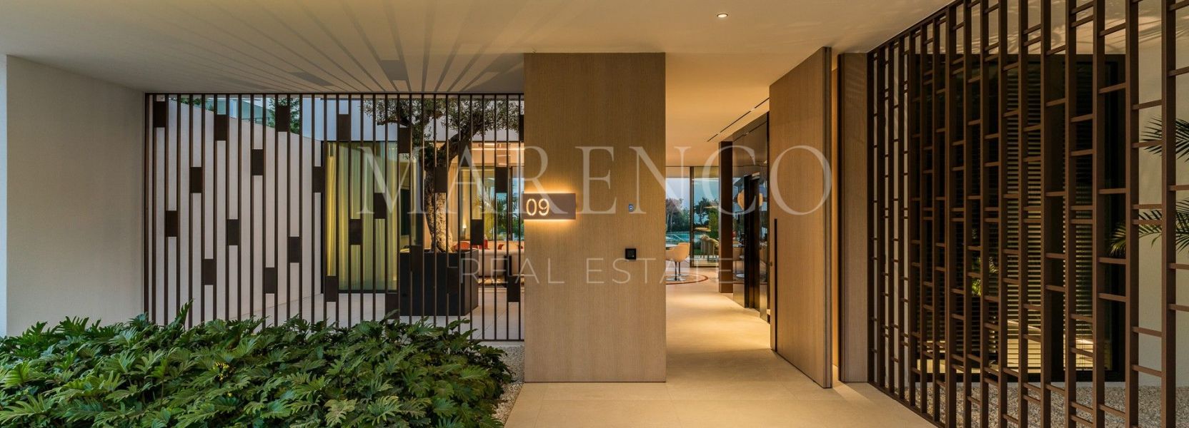 Half Vrijstaande Villa in Marbella Golden Mile, Marbella