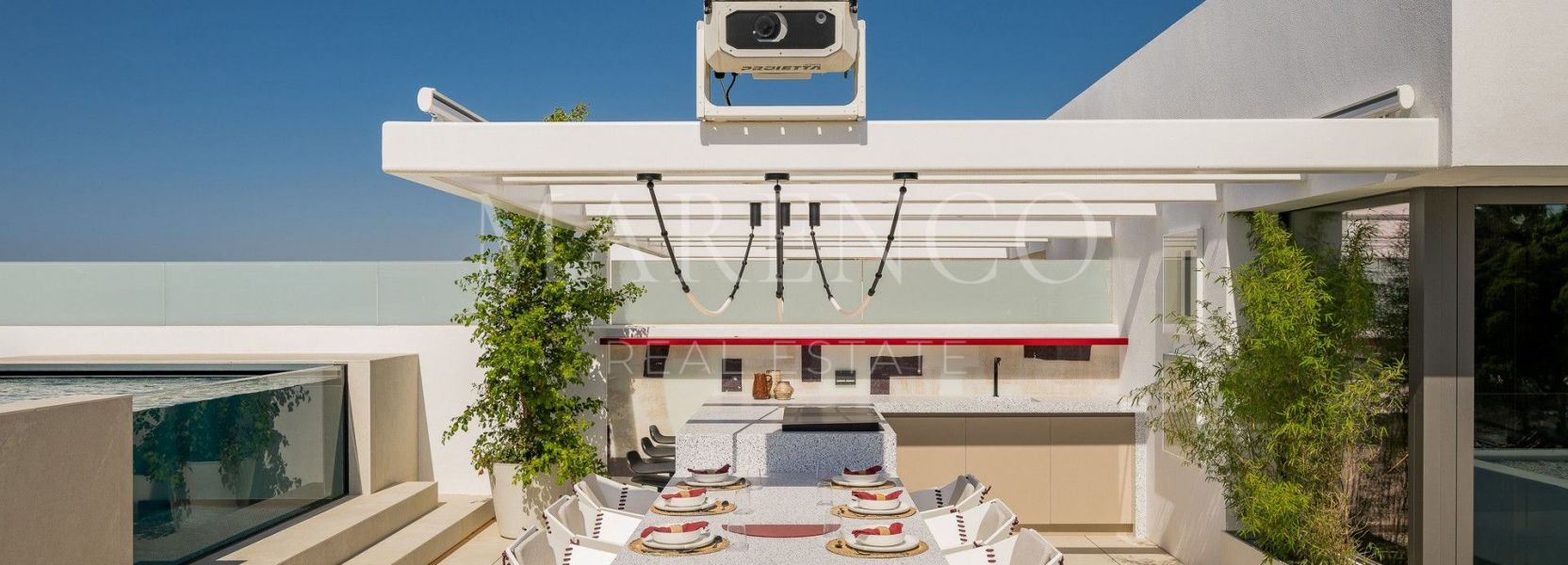 Half Vrijstaande Villa in Marbella Golden Mile, Marbella