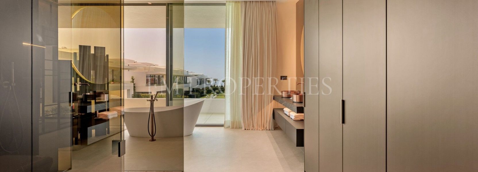 Villa Pareada  en Marbella Golden Mile, Marbella
