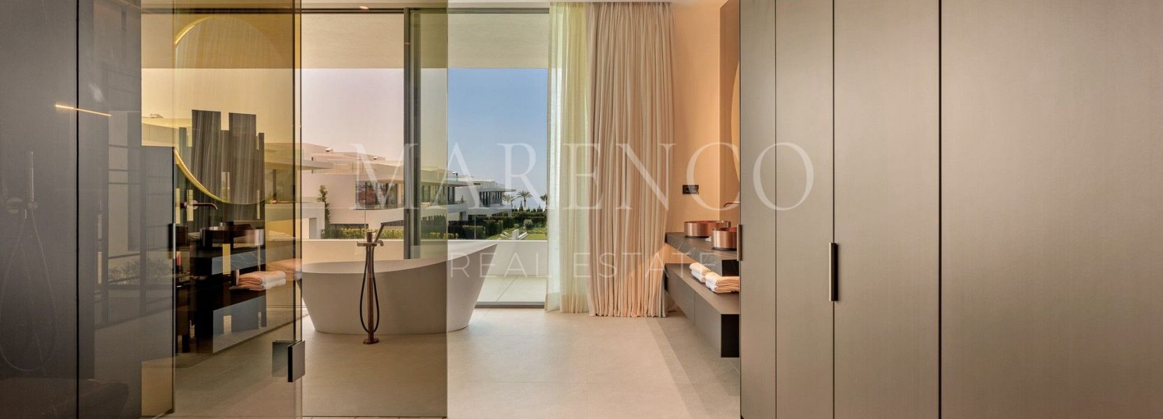 Half Vrijstaande Villa in Marbella Golden Mile, Marbella