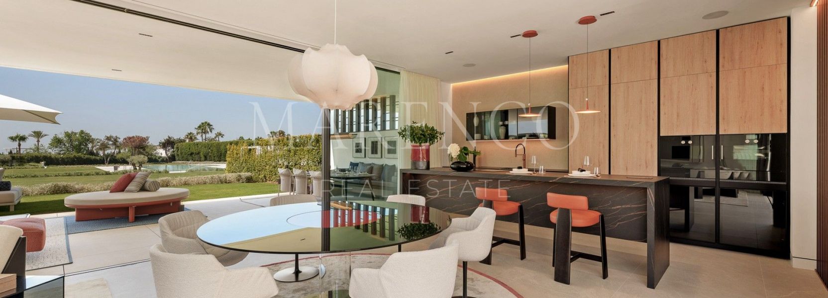 Half Vrijstaande Villa in Marbella Golden Mile, Marbella