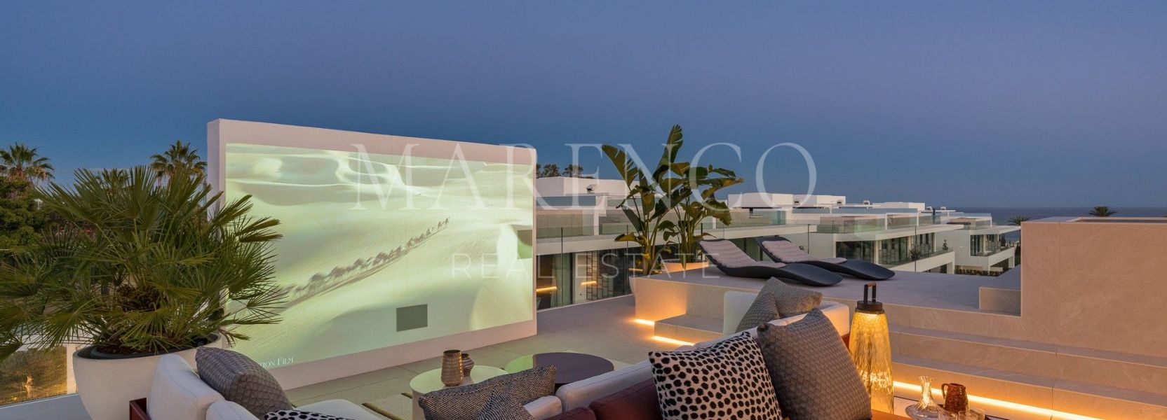 Half Vrijstaande Villa in Marbella Golden Mile, Marbella